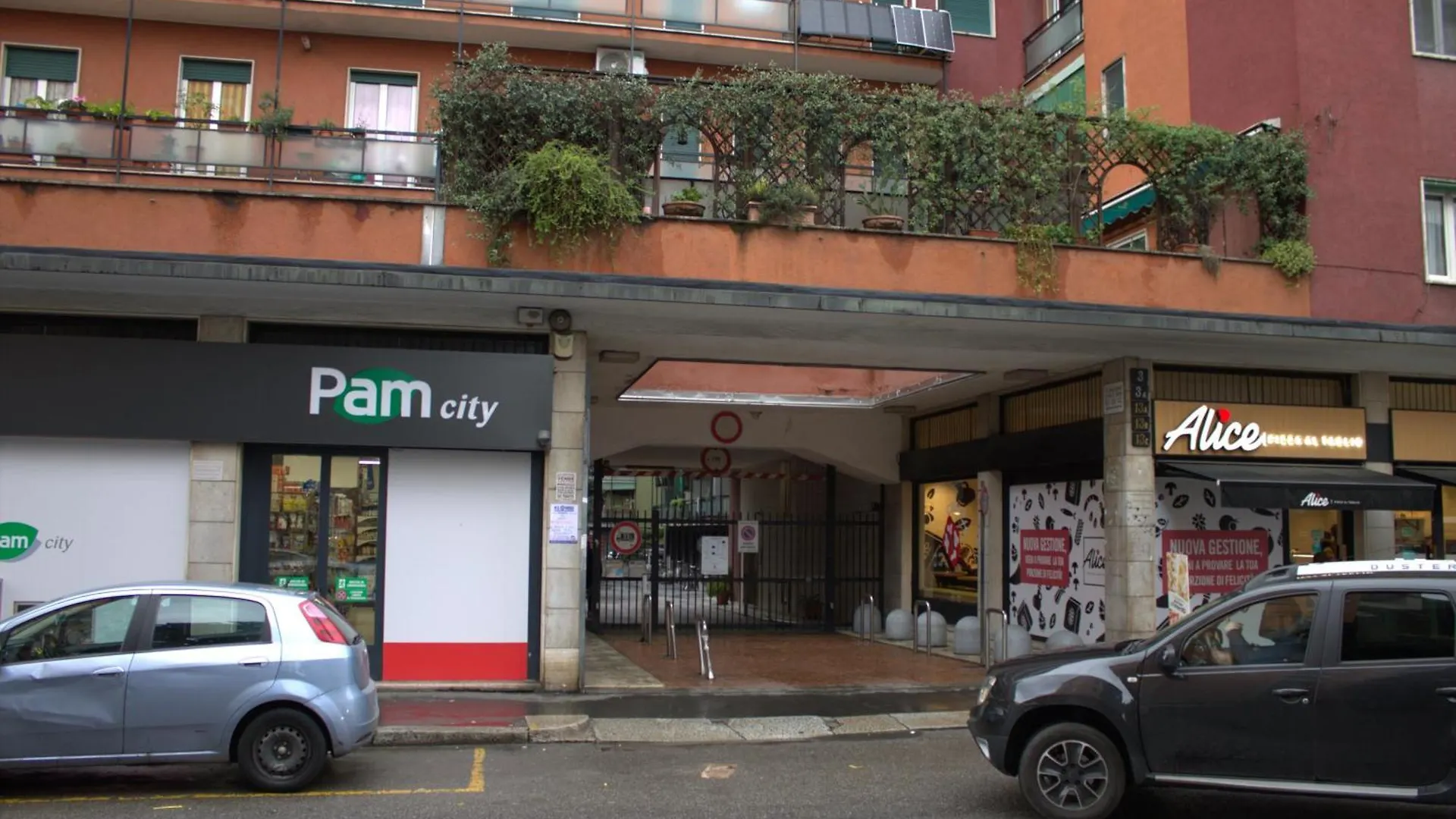 Casa Vacanze Tartini Milan Apartment